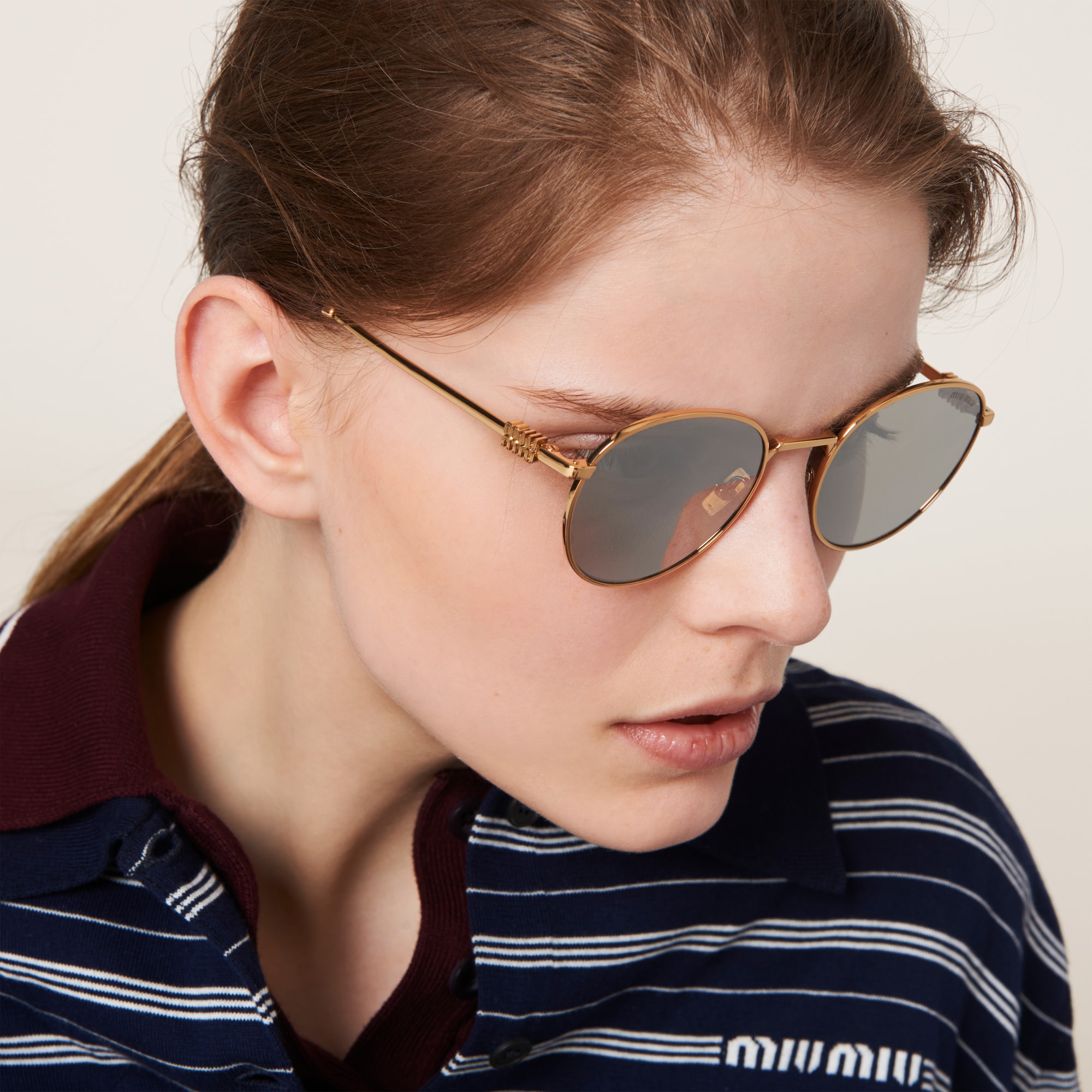 Miu Miu Logo sunglasses - Image 6